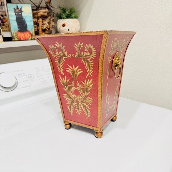 Vintage French Tole Flared Cachepot Planter with Lionheads - Picture 8 of 16